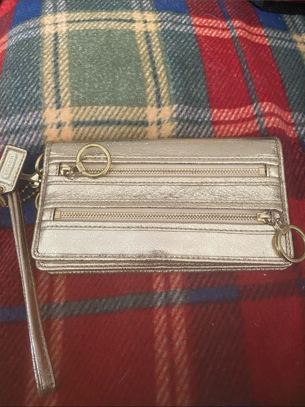 Coach Metallica poppy wallet!
